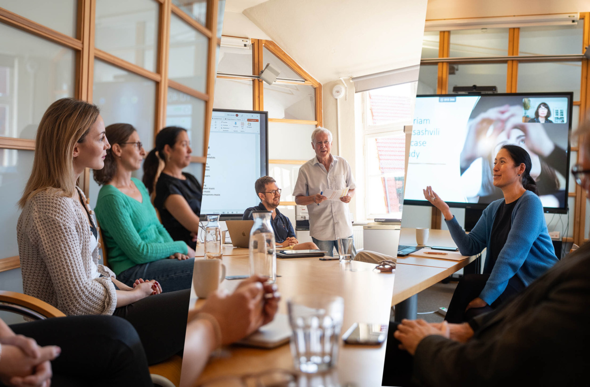 2505 Academy Collage